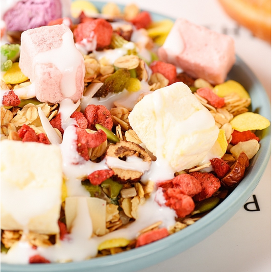 Mixed Fruit Granola